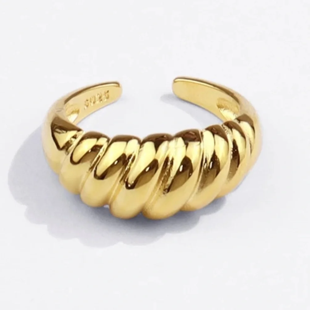 💯 925 STERLING SILVER ADJUSTABLE FRENCH RING, CUTE RING, SHINY RING. - Picture 2 of 4